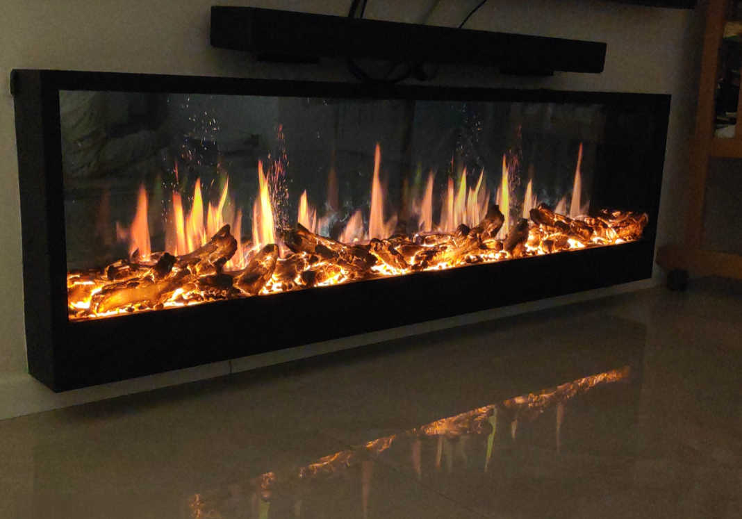 Chimenea eléctrica 2D integrada en un mueble contemporáneo